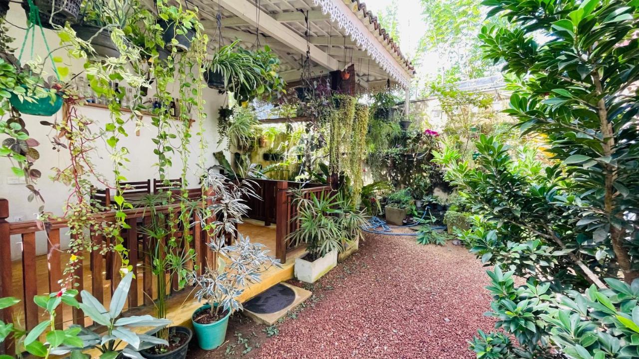 Bouganvilla House Unawatuna Buitenkant foto